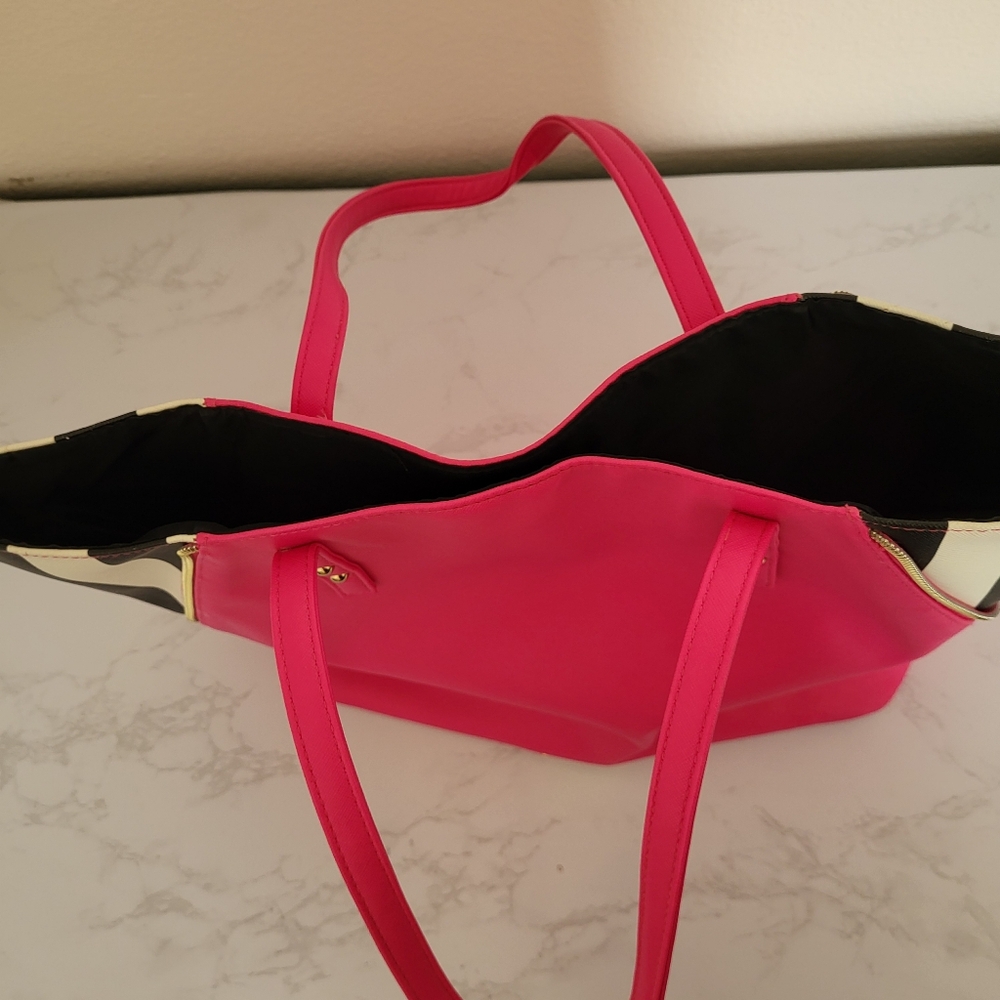 Juicy Couture- Pink and Black Striped Tote Bag - Picture 4 of 7